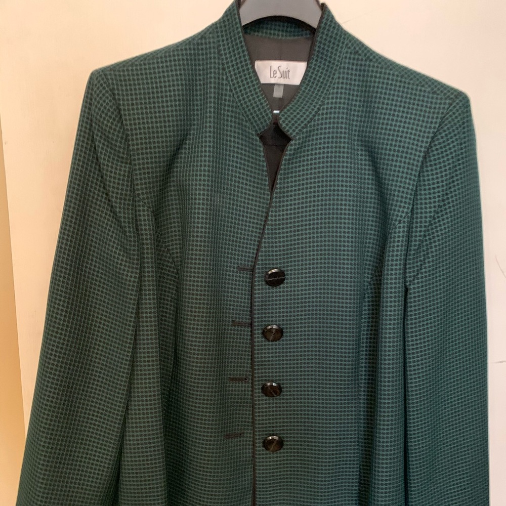 Suit
